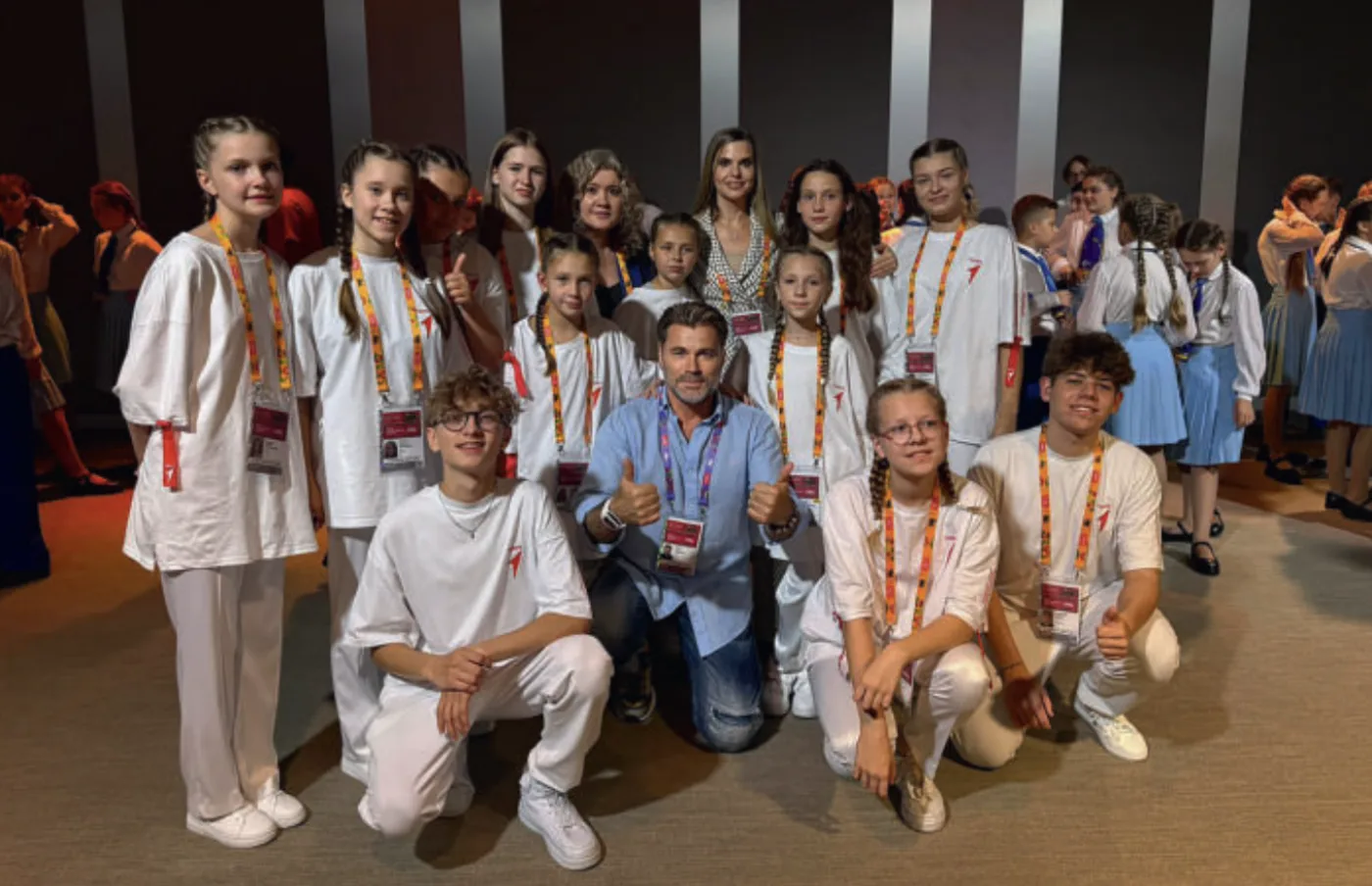 Интервью со Светланой Романовой — разворот журнала 9