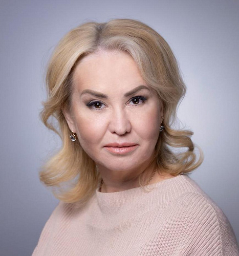 Дина Макеева